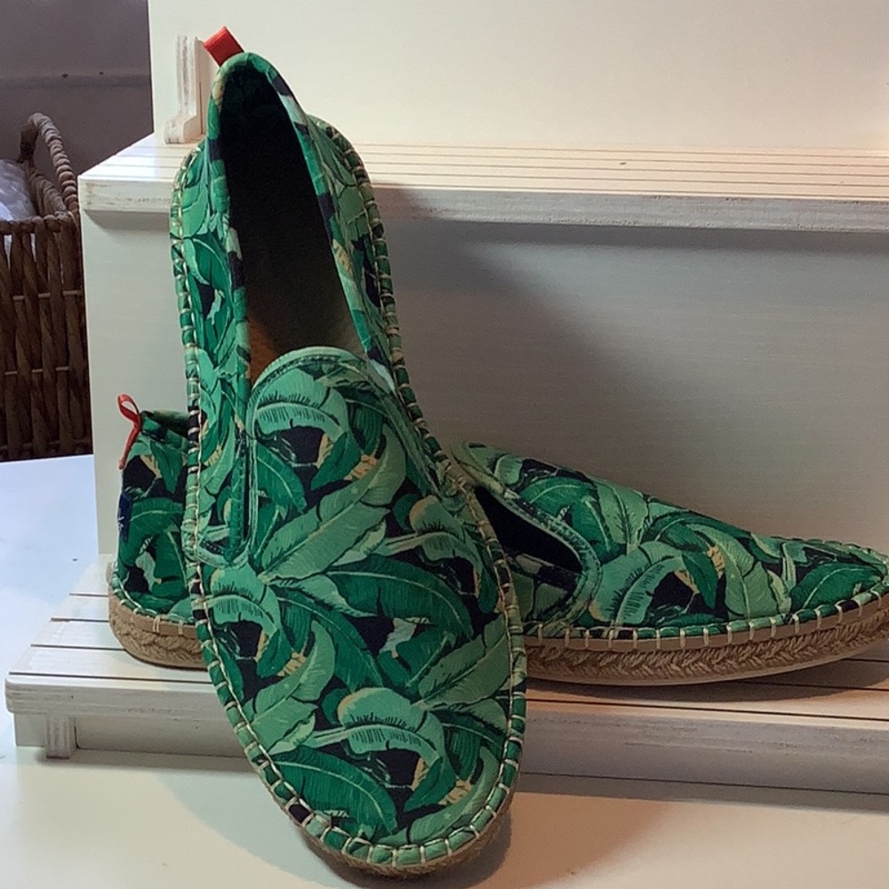 Size 11 Women SeaStar Beachwear Water Shoes